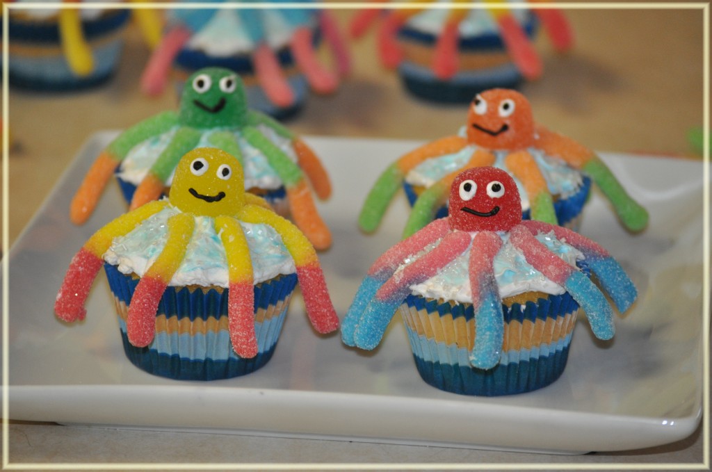 Gummy Worm Octopus Cupcakes - Mommy's Fabulous Finds