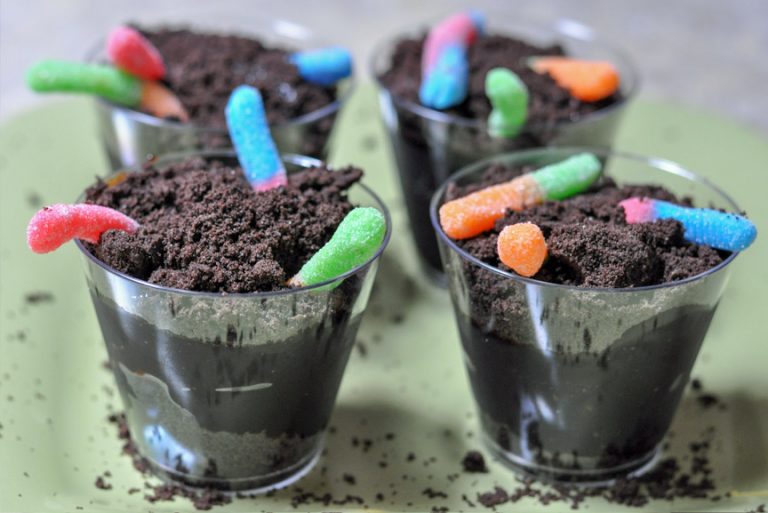 Dirt Cups With Gummy Worms Mommy's Fabulous Finds