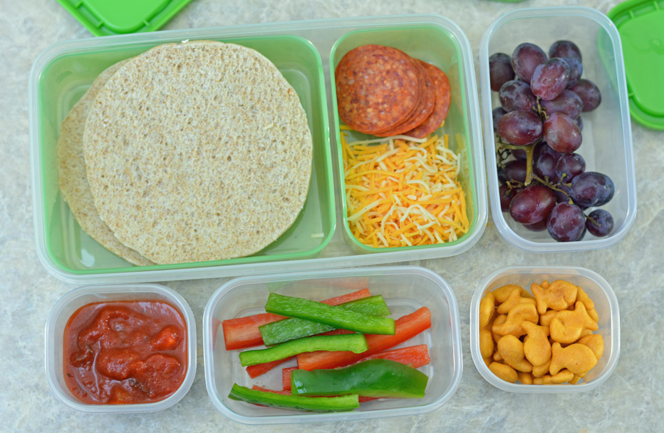 Fun School Lunches Ideas With The Rubbermaid LunchBlox - Mommy's Fabulous  Finds