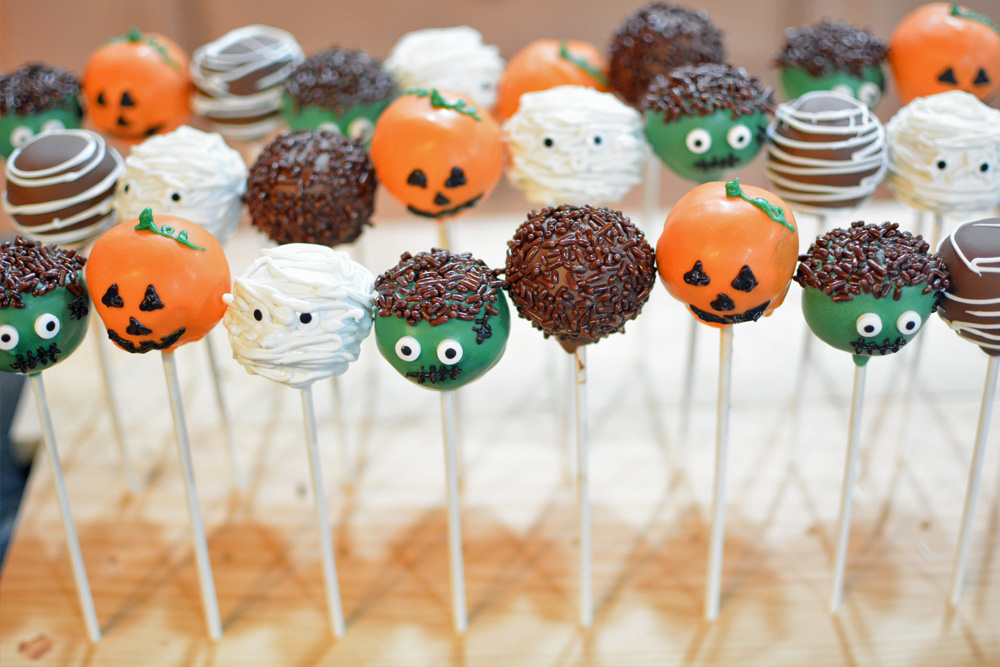 Halloween Cake Pops - Mommy\'s Fabulous Finds