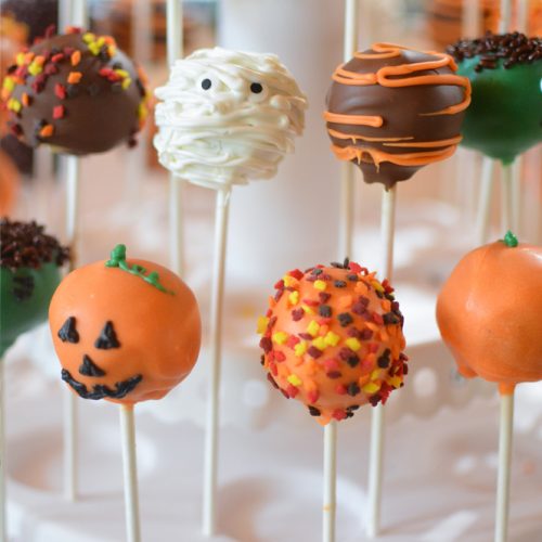 How To Make Halloween Marshmallow Pops - Mommy's Fabulous Finds