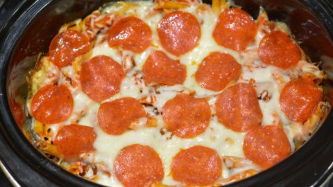 https://www.mommysfabulousfinds.com/wp-content/uploads/2018/09/slow-cooker-pizza-pasta-480x270.jpg